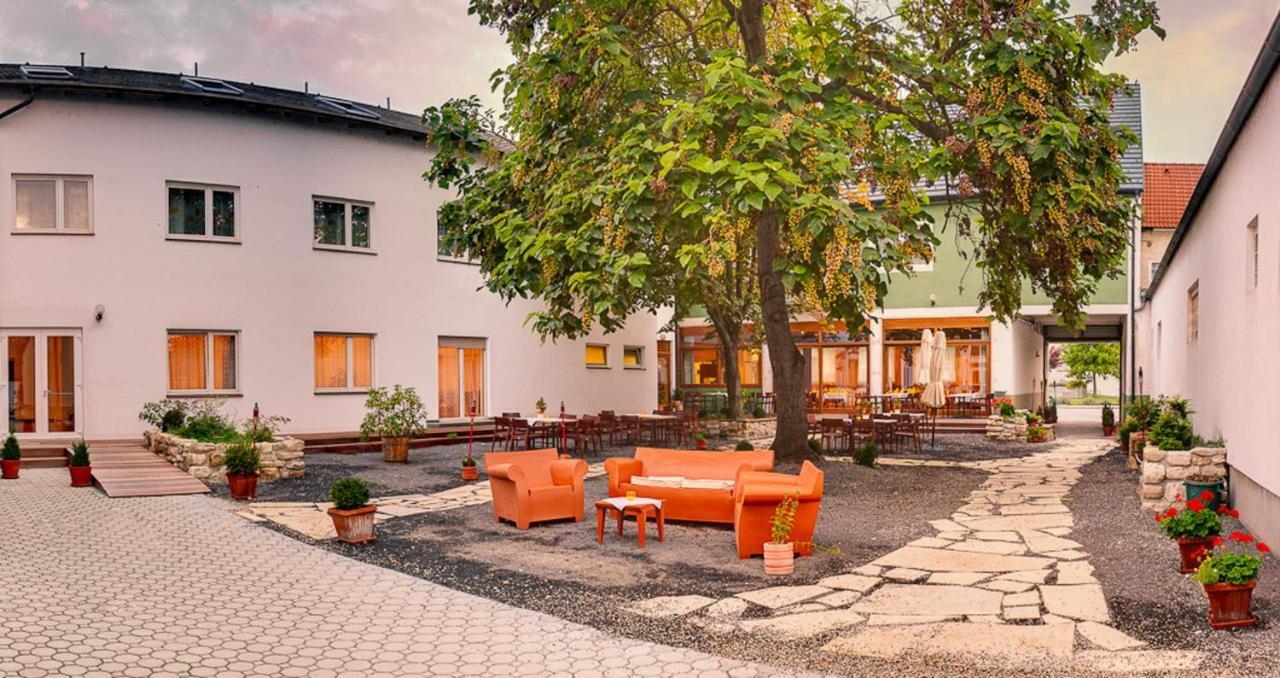 אילמיץ Hotel Zur Post מראה חיצוני תמונה